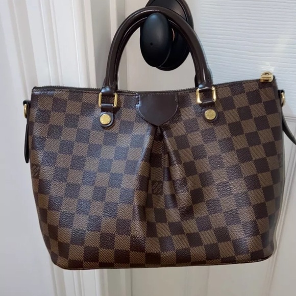Louis Vuitton Siena PM Bag - Picture 4 of 12